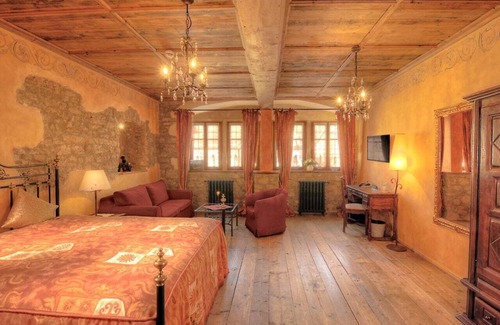 Rothenburg Old Town Hotel | Historik Hotel Gotisches Haus