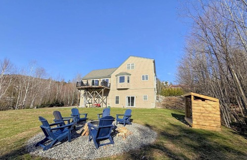 Bretton Woods House | HL96 Single family home with views and lots of space Privacy convenience AC and style