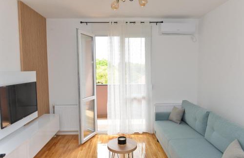 Inija Apartment | HM Apartments