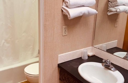 West Yellowstone Hotel | Ho Hum Motel