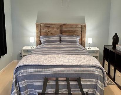 Port Orchard Apartment | Hobby farm with goats and views of horses