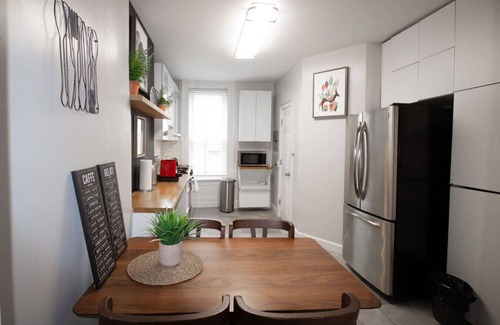 Hoboken Apartment | Hoboken! 15 Min Train to Manhattan, Full Kitchen