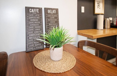 Hoboken Apartment | Hoboken! 15 Min Train to Manhattan, Full Kitchen