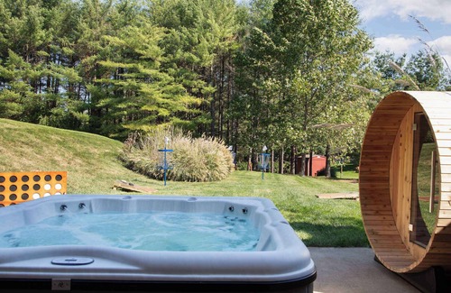 Logan House | Hocking Hills Retreat