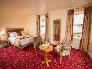 Athlone Hotel | Hodson Bay Hotel