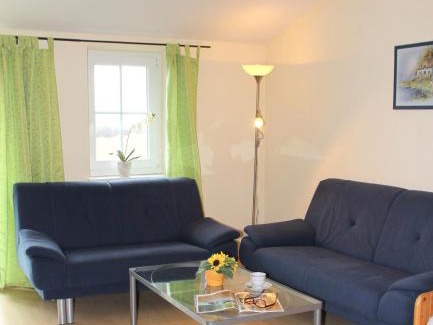 Riepsdorf Apartment | "Hof Triangel - Whg 2" - Bauernhofurlaub