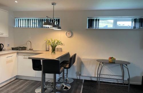 Buxton Apartment | Hoffman Hideaway