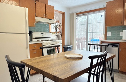 Norton Shores House | Hoffmaster Hideaway~ Near Hoffmaster State Park ~Pet Friendly~ Golf Course
