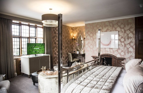 Kidderminster Hotel | Hogarths Stone Manor