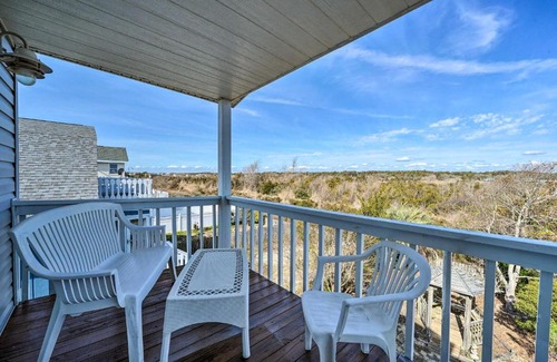 Holden Beach House | Holden Beach Vacation Rental Short Path to Beach!