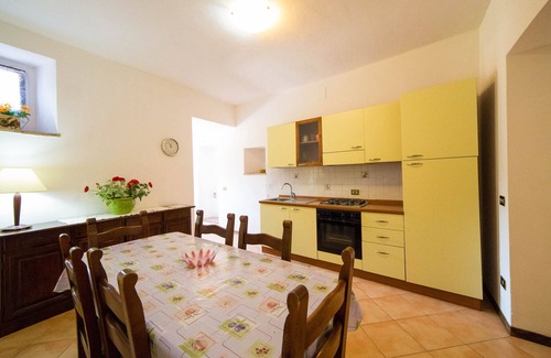 Passignano sul Trasimeno Apartment | Holiday apartment in farmhouse - Ulivo - Residenze San Martino