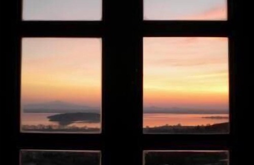 Passignano sul Trasimeno House | Holiday apartment Passignano sul Trasimeno for 1 - 5 persons with 2 bedrooms - Holiday house