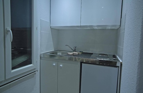 Camaret-sur-Aigues Apartment | Holiday apartment Camaret sur Aigues for 1 - 2 persons with 1 bedroom - Holiday apartment