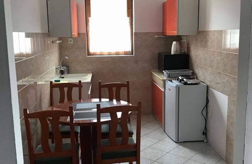 Balatonmariafurdo Apartment | Holiday apartment near the beach and city center