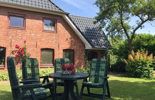 Midlum Apartment | Holiday Apartment Bruhn