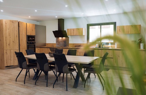 Ax-les-Thermes Apartment | Holiday Apartment "Résidence Pieds Des Pistes" near the Slopes with Private Terrace and Wi-Fi