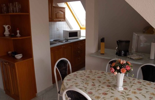 Balatonfenyves Apartment | Holiday apartment with garden and balcony