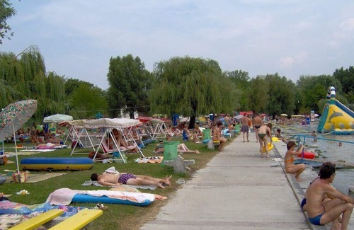 Balatonfenyves House | Holiday apartment Balatonfenyves for 6 - 8 persons with 3 bedrooms - Holiday house