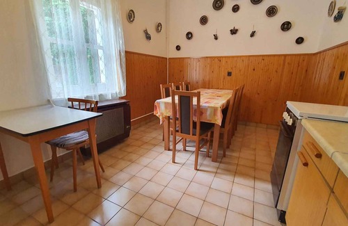 Balatonfoldvar Apartment | Holiday apartment with a beautiful garden and a large terrace