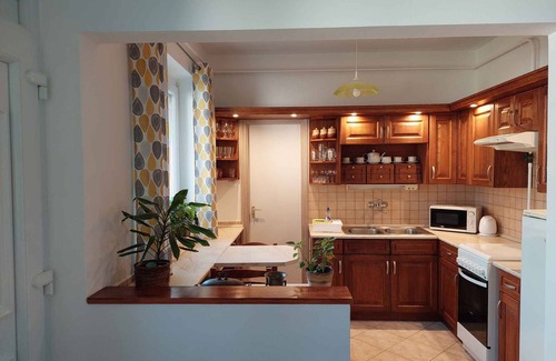 Balatonszarszo Apartment | Holiday apartment child-friendly with playground and air conditioning