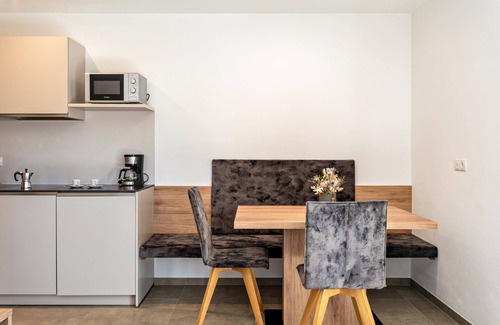 San Genesio Atesino Apartment | Holiday Apartment "Aster Moments Apt Moritz" with Terrace & Wi-Fi