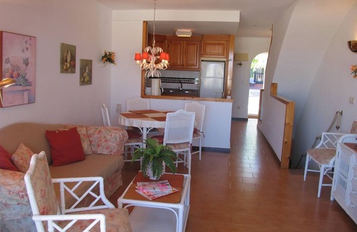 Gran Alacant House | Holiday Apartment APCOSTAS - Gran Vista, Santa Pola, Near Beach, 2 BR, Pools, Wi-Fi, Parking