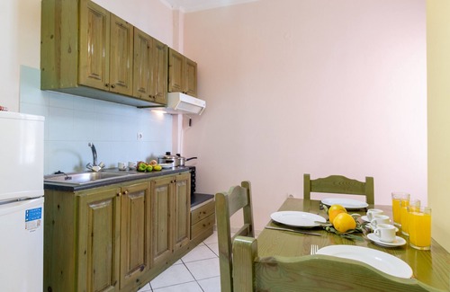 Vassiliki Apartment | Holiday Apartment 'Apostolos Apartment 3' Close to Beach with Sea View & Wi-Fi