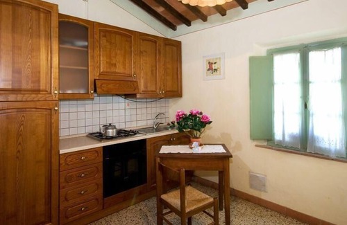 Capannoli Apartment | Holiday apartment Capannoli for 1 - 10 persons with 3 bedrooms - Row house