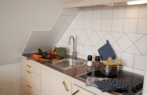 Dagebuell Apartment | Holiday apartments with garden and terrace in an idyllic harbor town