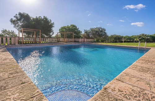 Ses Salines Apartment | Holiday Apartment "Es turo de Cabrera" with Garden, Pool & A/C