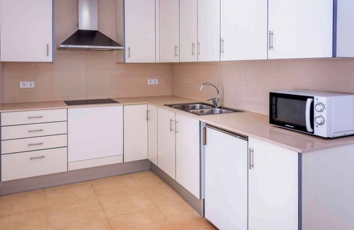 Pineda de Mar Apartment | Holiday apartment with balcony and pool