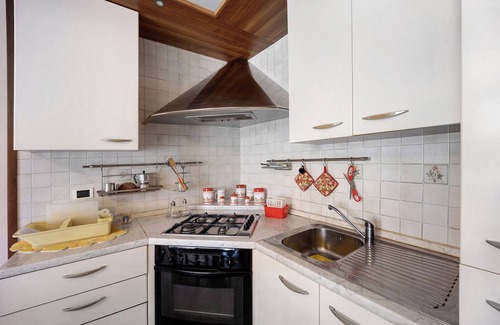 Marina di Andora Apartment | Holiday Apartment Giosy's Home close to the Beach with Shared Terrace