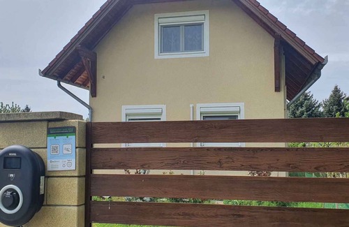 Balatonbereny Apartment | Holiday apartment only 500 m from Balaton, with air conditioning and WiFi