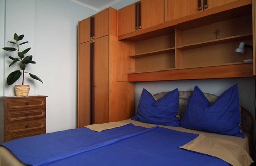 Balatonlelle Apartment | Holiday apartment with children's swing and grill