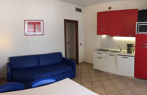 Lido di Spina Apartment | Holiday apartment with outdoor pool
