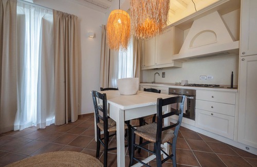 Valiano Apartment | Holiday Apartment "Peonie" with Shared Pool, Shared Garden & Wi-Fi