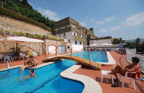 Pietra Ligure Apartment | Holiday apartment with pool and air conditioning
