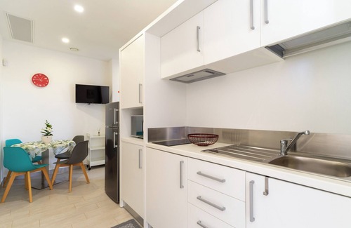 Galatone Apartment | Holiday Apartment "Le Scuderie 3" with Shared Pool, Shared Terrace & Wi-Fi