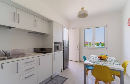 Galatone Apartment | Holiday Apartment "Le Scuderie 1" with Shared Pool, Shared Terrace & Wi-Fi