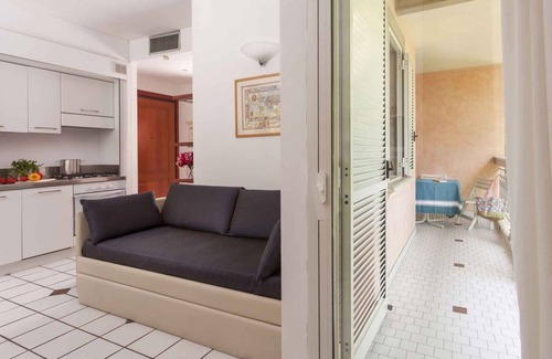 Alba Apartment | Holiday apartment mit Klimaanlage und Pool