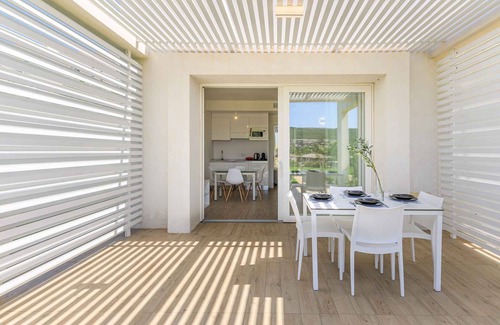 La Pelosa Apartment | Holiday apartment mit Klimaanlage und Pool