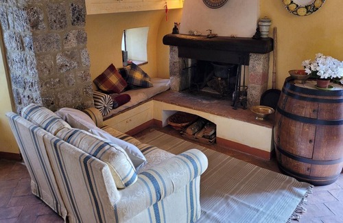 Castello di Tocchi Apartment | Holiday apartment Monticiano for 1 - 3 persons with 2 bedrooms - Holiday apartment