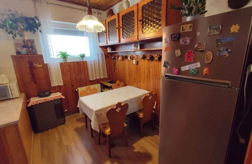 Siofok Apartment | Holiday apartment near the beach with large terrace and air conditioning