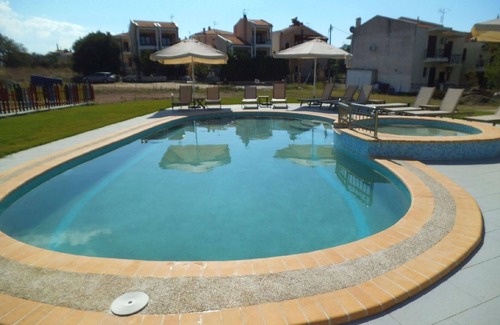 Nikita Apartment | Holiday apartment Nikiti for 1 - 4 persons with 2 bedrooms - Holiday apartment in one or multi-famil