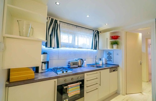 Siofok Aranypart Apartment | Holiday apartment only 250 m from the sandy beach on the Gold Coast