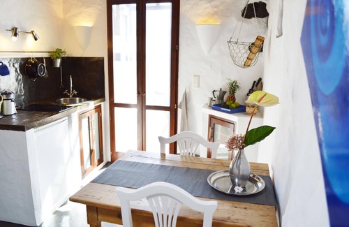 Uga Apartment | Holiday apartment Uga for 1 - 2 persons - Casa Rural