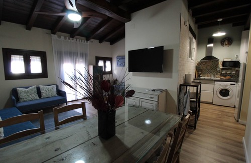 Hervas Apartment | Holiday Apartment Vedelejos 2 with terrace