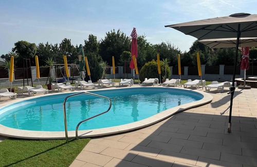 Gyenesdias Apartment | Holiday apartment with heated pool and internet
