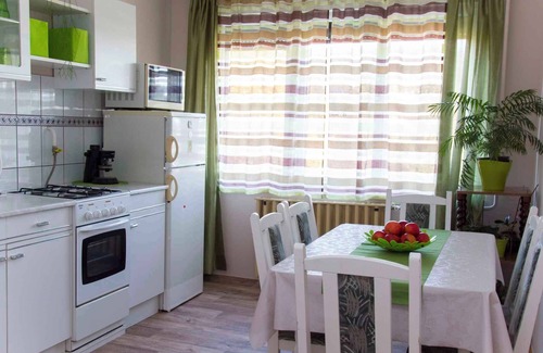 Gyenesdias Apartment | Holiday apartment with pool and children's playground