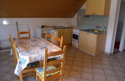 Gyenesdias Apartment | Holiday apartment with terrace, barbecue and WLAN
